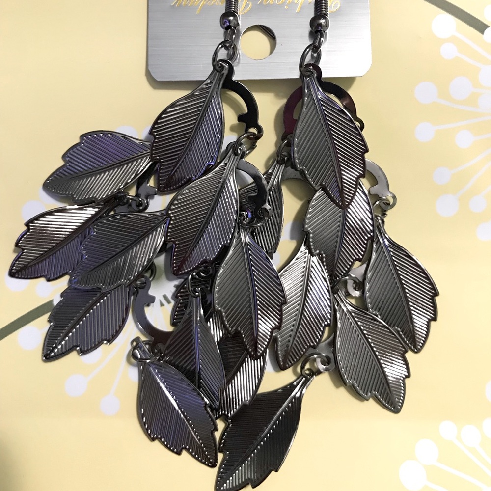 Fashion earrings